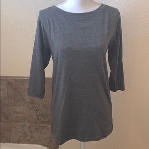 Bke red shirt 3/4 sleeve